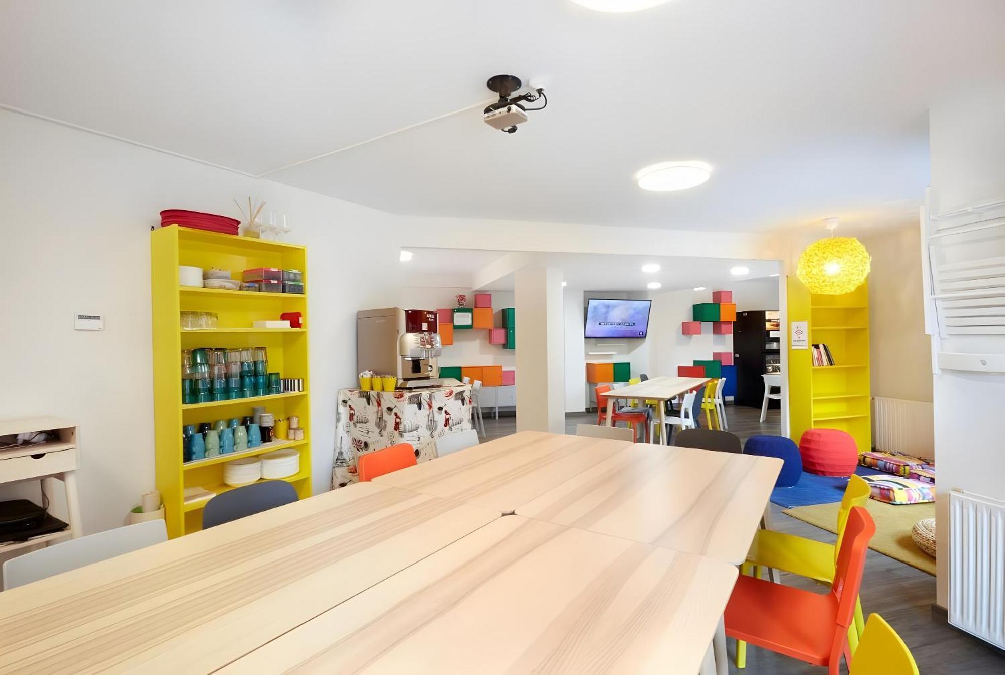 Bed & Breakfast Life Magenta Gijon